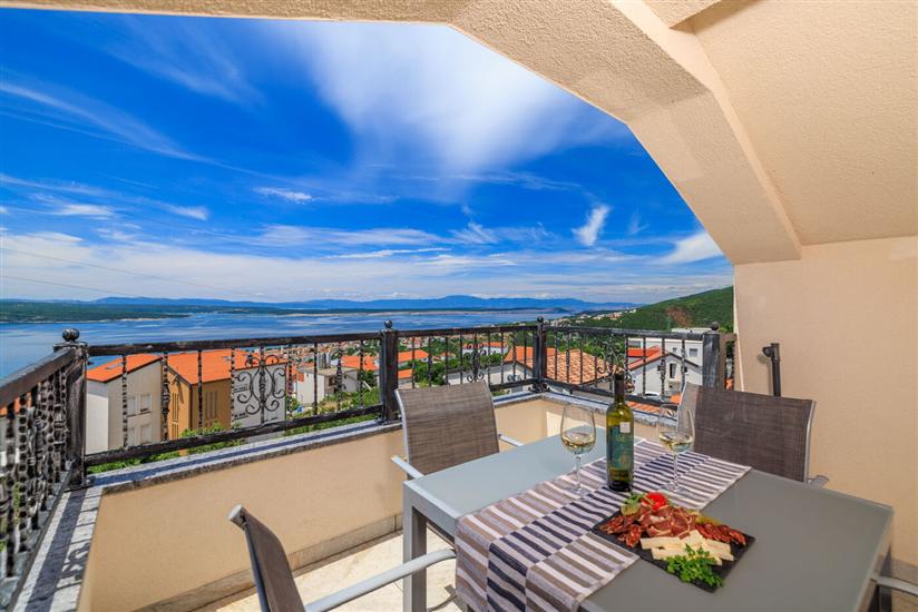 Apartment A2, for 4 persons