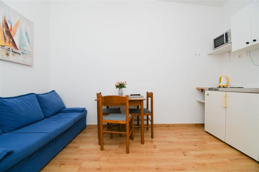 Apartment A1, for 3 persons