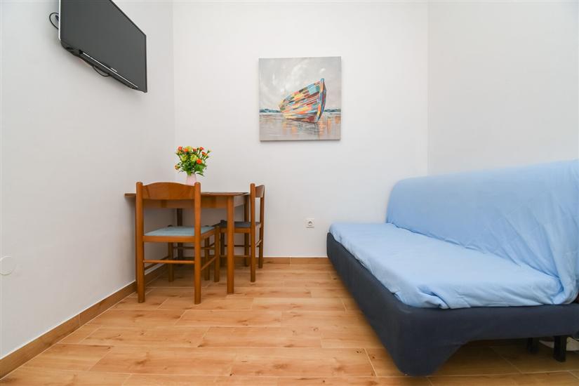 Apartment A2, for 3 persons