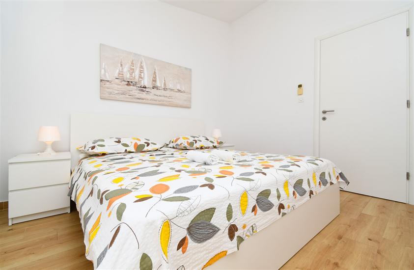 Apartment A2, for 3 persons