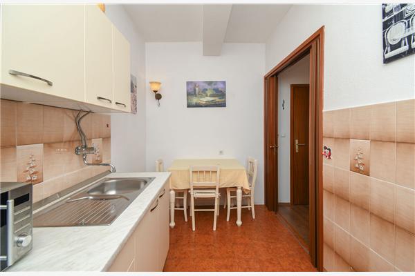 Apartment A1, for 3 persons