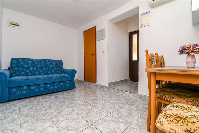 Apartment A4, for 3 persons