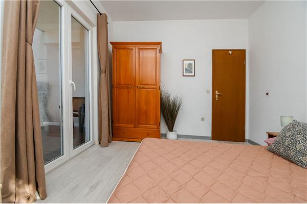 Apartment A3, for 6 persons