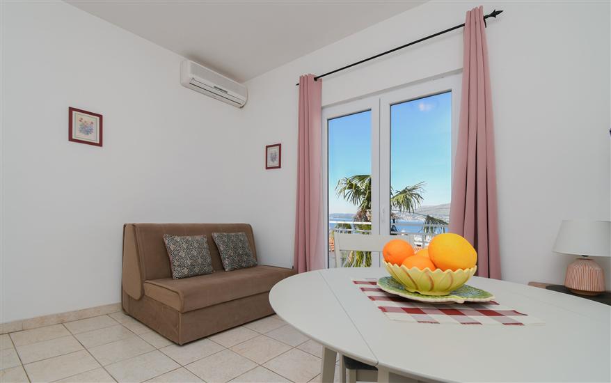 Apartment A4, for 3 persons