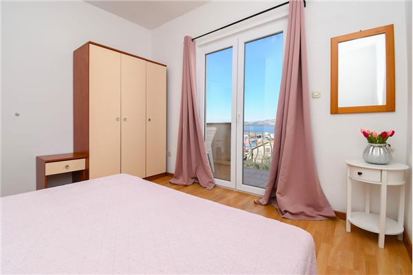 Apartment A4, for 3 persons