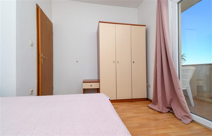 Apartment A4, for 3 persons