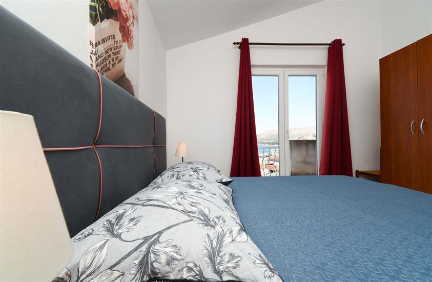 Apartment A6, for 4 persons