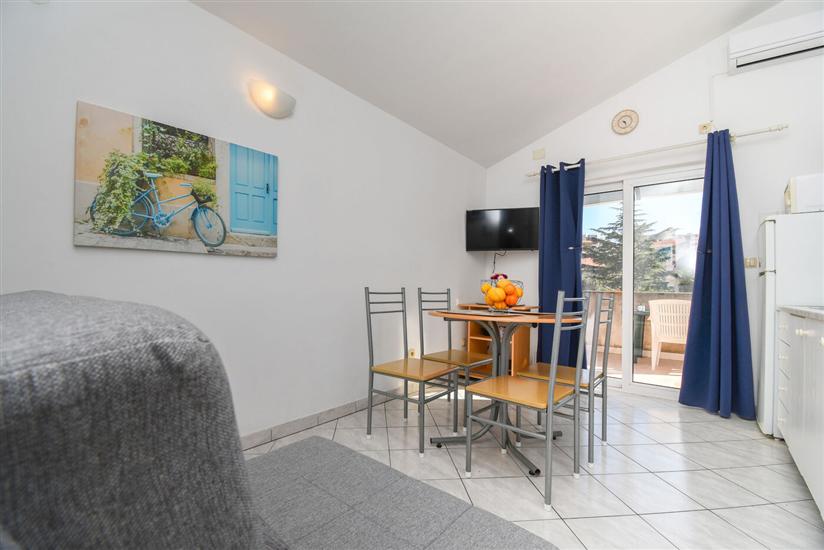 Apartment A6, for 4 persons