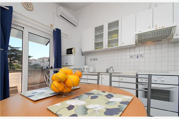 Apartment A6, for 4 persons