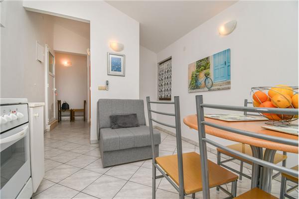 Apartment A6, for 4 persons