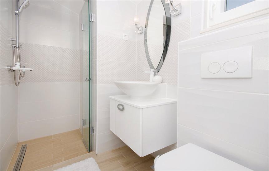 House K1, for 8 persons