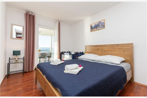 Apartment A5, for 11 persons