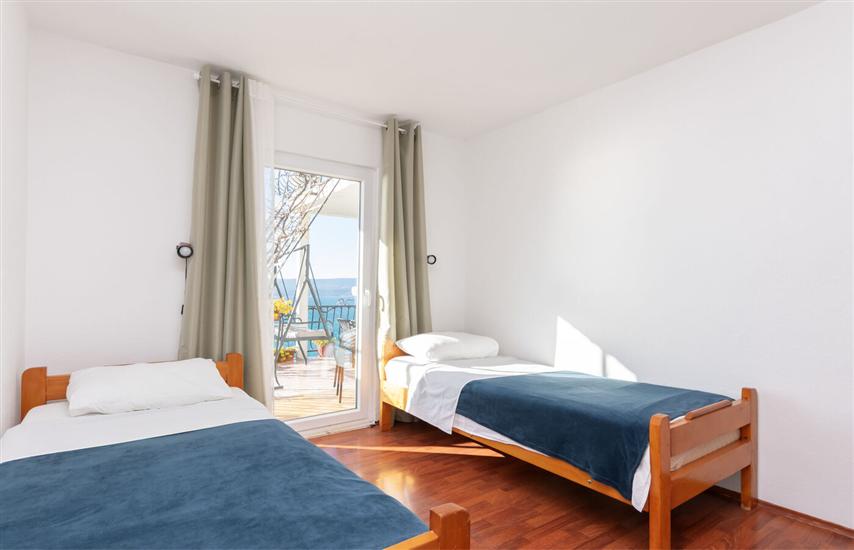 Apartment A5, for 11 persons