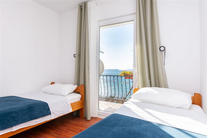 Apartment A5, for 11 persons