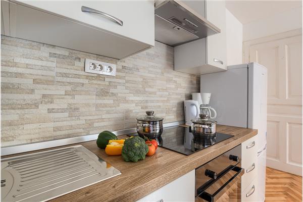 Apartment A2, for 6 persons