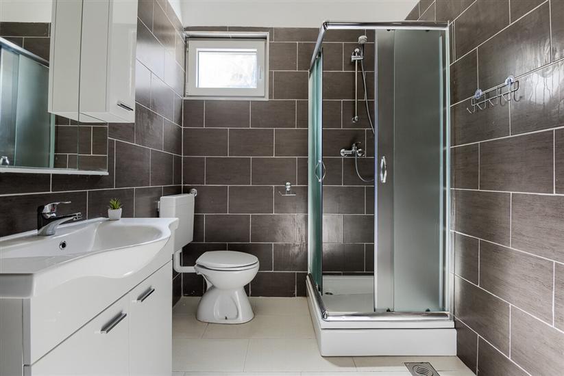 Apartment A2, for 6 persons