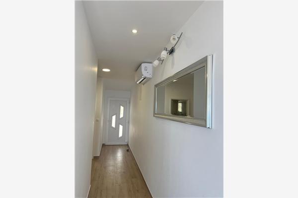 Apartment A4, for 6 persons