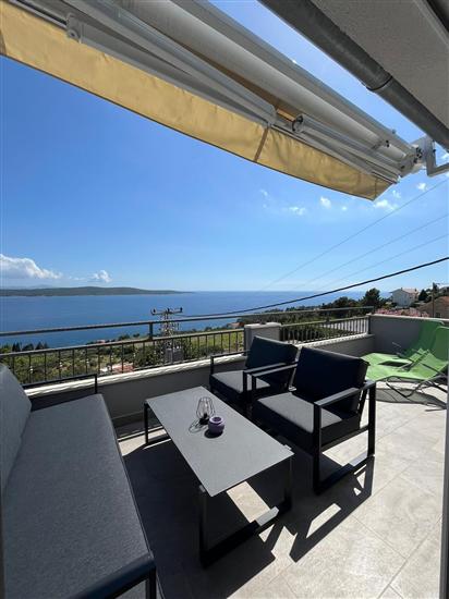 Apartment A4, for 6 persons