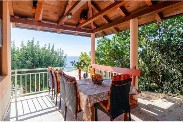 House K1, for 9 persons