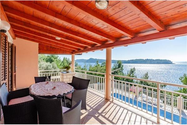 House K1, for 9 persons