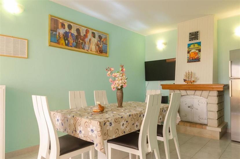 House K1, for 9 persons