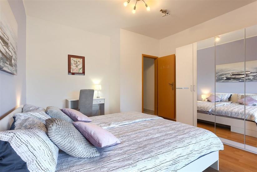 Apartment A1, for 6 persons