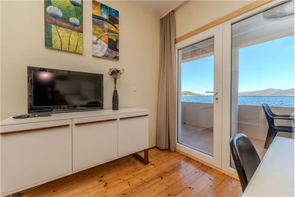 Apartment A1, for 6 persons