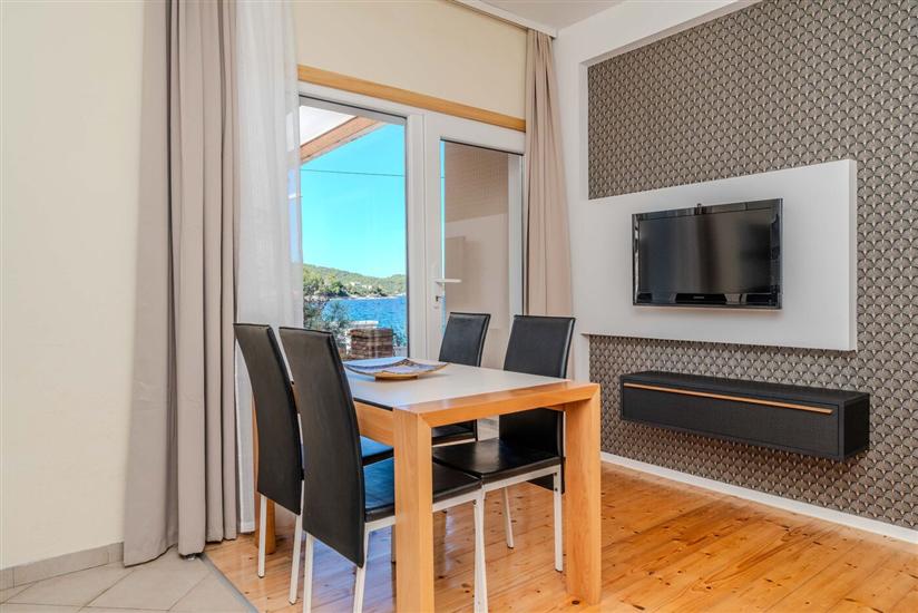 Apartment A1, for 6 persons