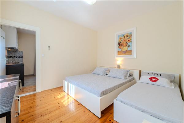 Apartment A1, for 6 persons