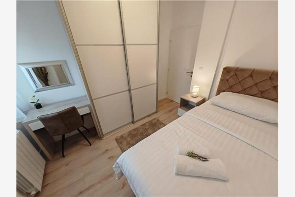 House K1, for 10 persons