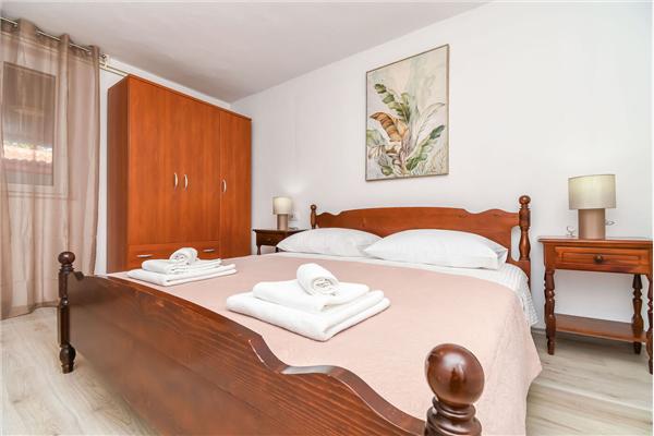 Apartment A1, for 2 persons