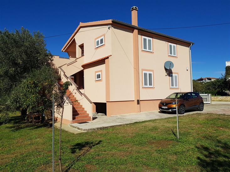 Apartments Leonardo