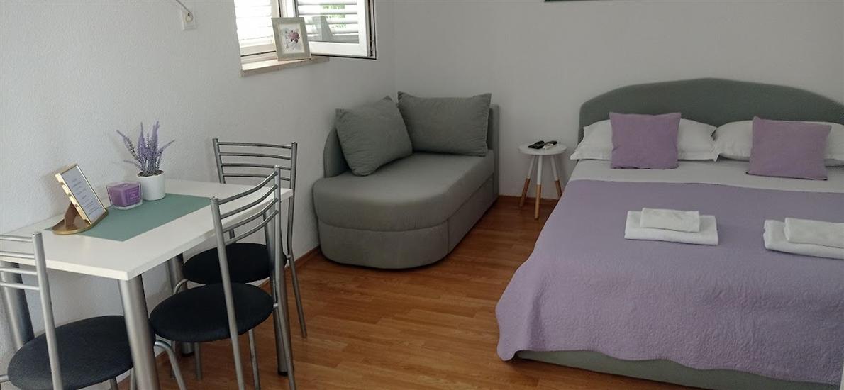 Apartment A1, for 3 persons