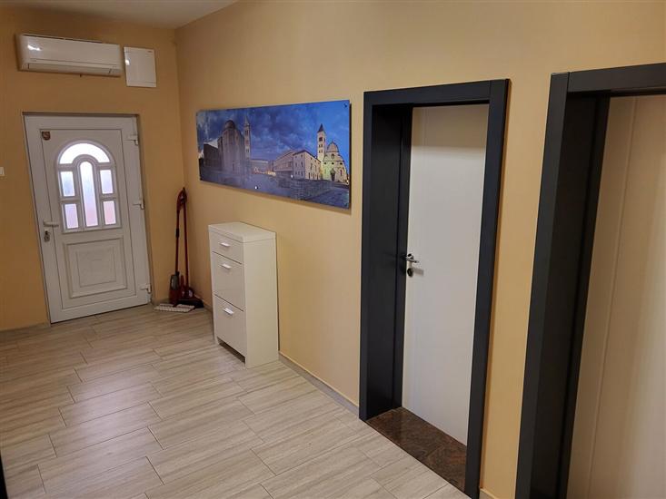 Apartment A1, for 8 persons