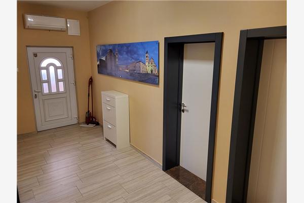 Apartment A1, for 8 persons