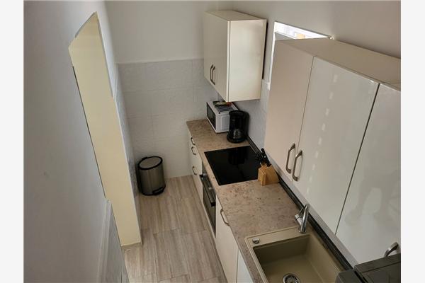 Apartment A1, for 8 persons