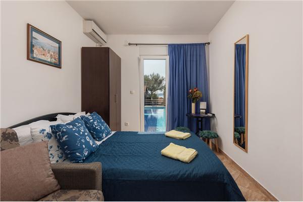 Apartment A5, for 2 persons