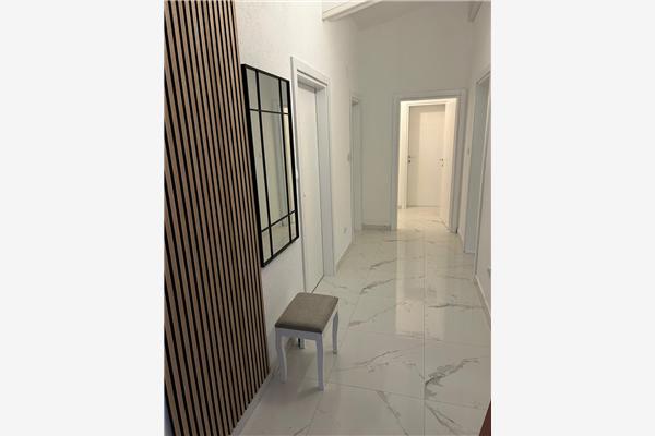 Apartment A4, for 7 persons