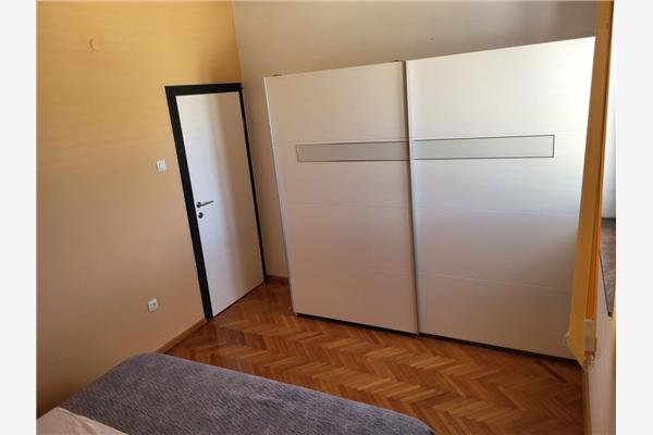 Apartment A2, for 6 persons