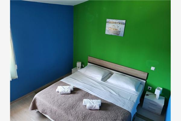 Apartment A2, for 6 persons