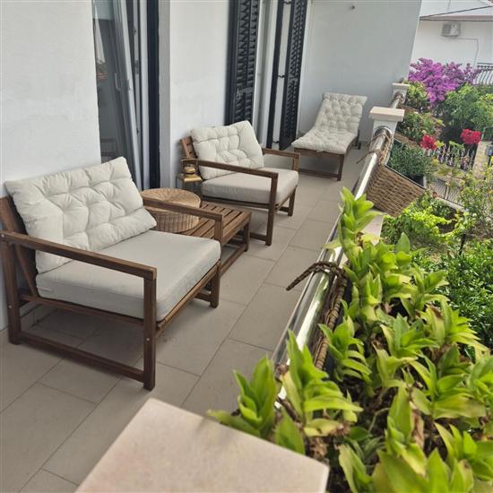 Apartment A1, for 5 persons
