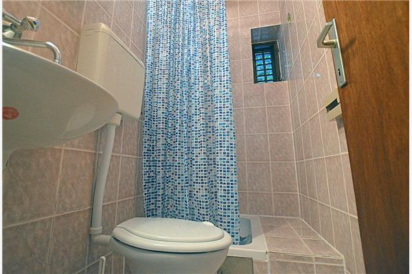 Room S1, for 2 persons