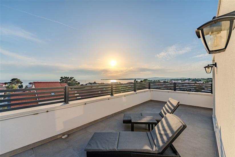 Apartment A1, for 6 persons