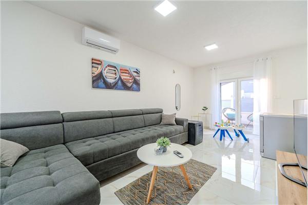 Apartment A1, for 6 persons