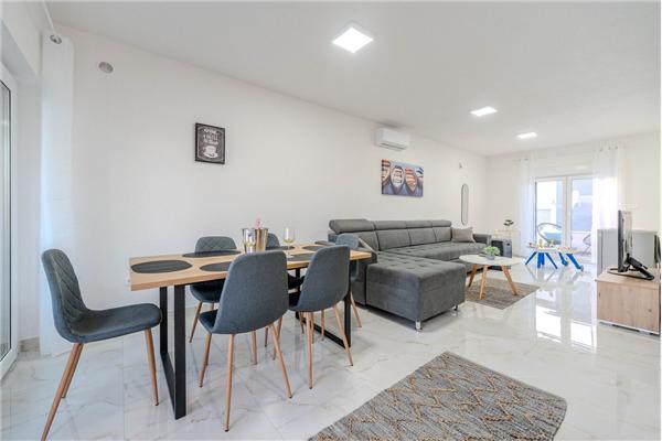 Apartment A1, for 6 persons