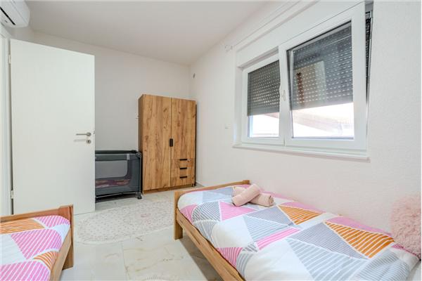 Apartment A1, for 6 persons