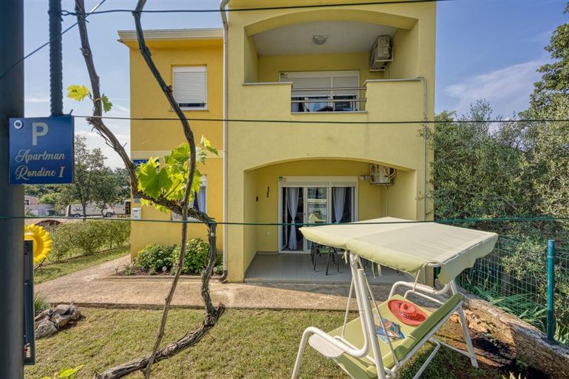 Apartments Rondine