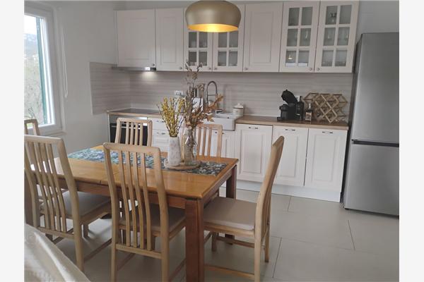 Apartment A1, for 5 persons