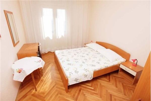 Apartment A1, for 7 persons