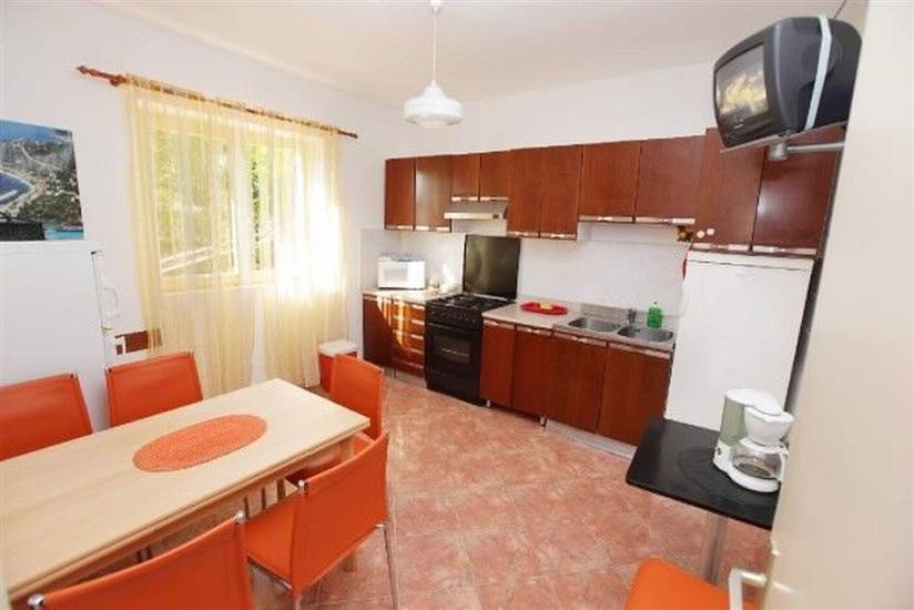 Apartment A1, for 7 persons
